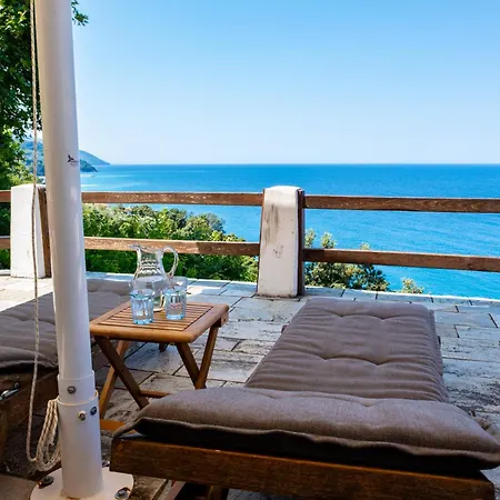 Hideaway In With Private Access To Sea Anna's Horizon Дом отдыха Дамухари